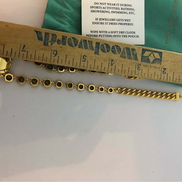 Kurt Geiger London Rainbow Multicolor Crystals Eagle Head Necklace Gold Tone - Picture 11 of 11